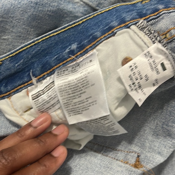 Men’s denim shorts - Picture 7 of 8